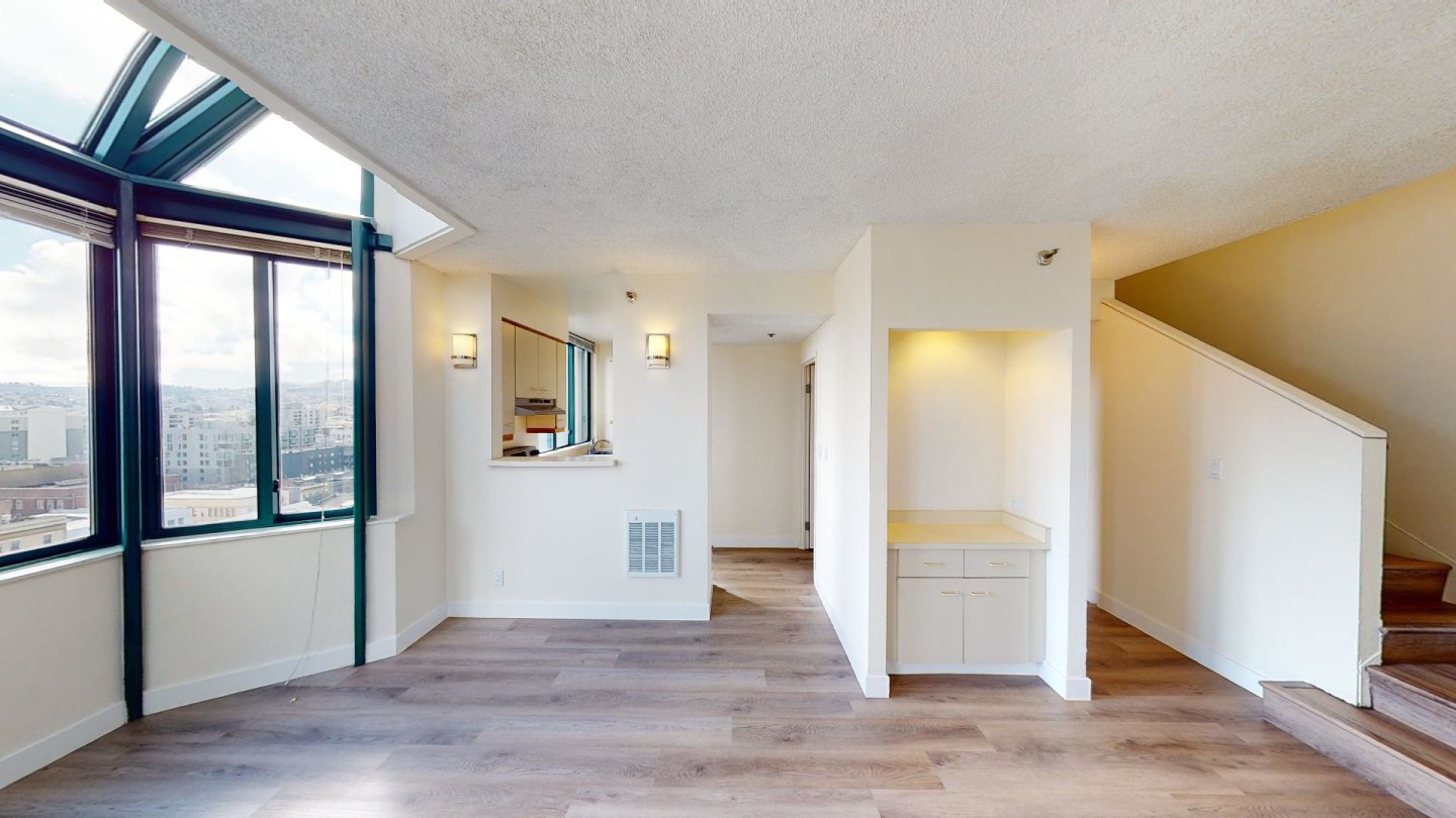 Trinity Towers Apartments Image 30