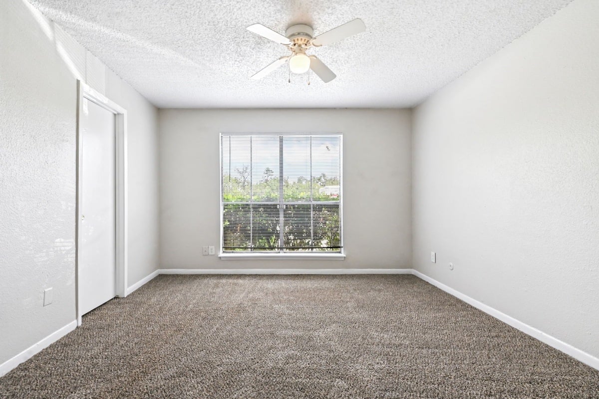 Pine Creek Apartments Image 18