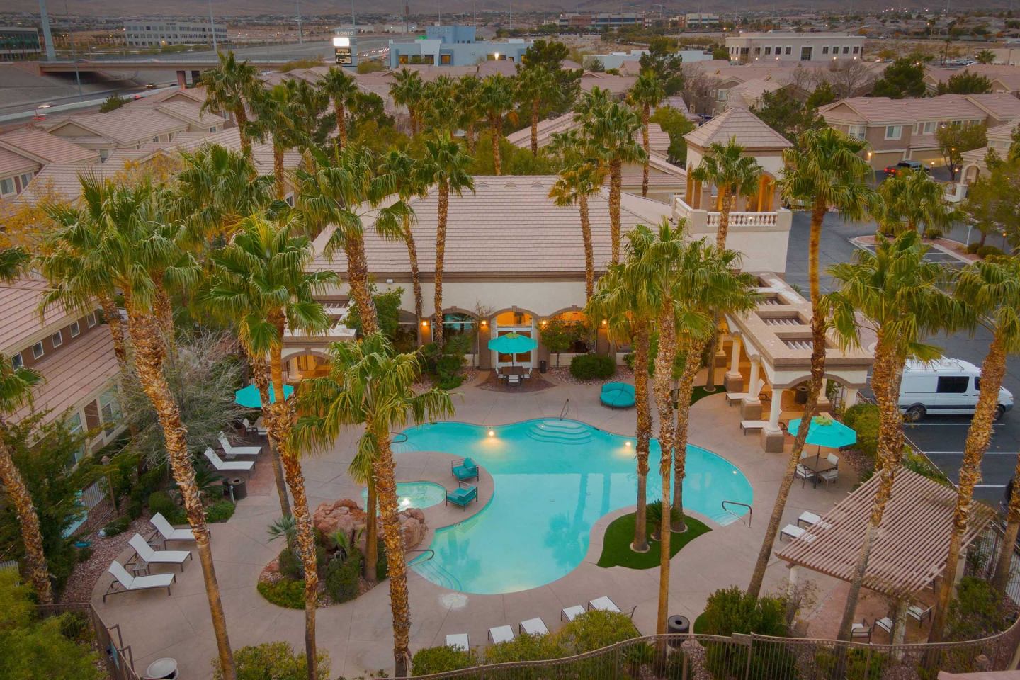 Resort at the Lakes Image 87