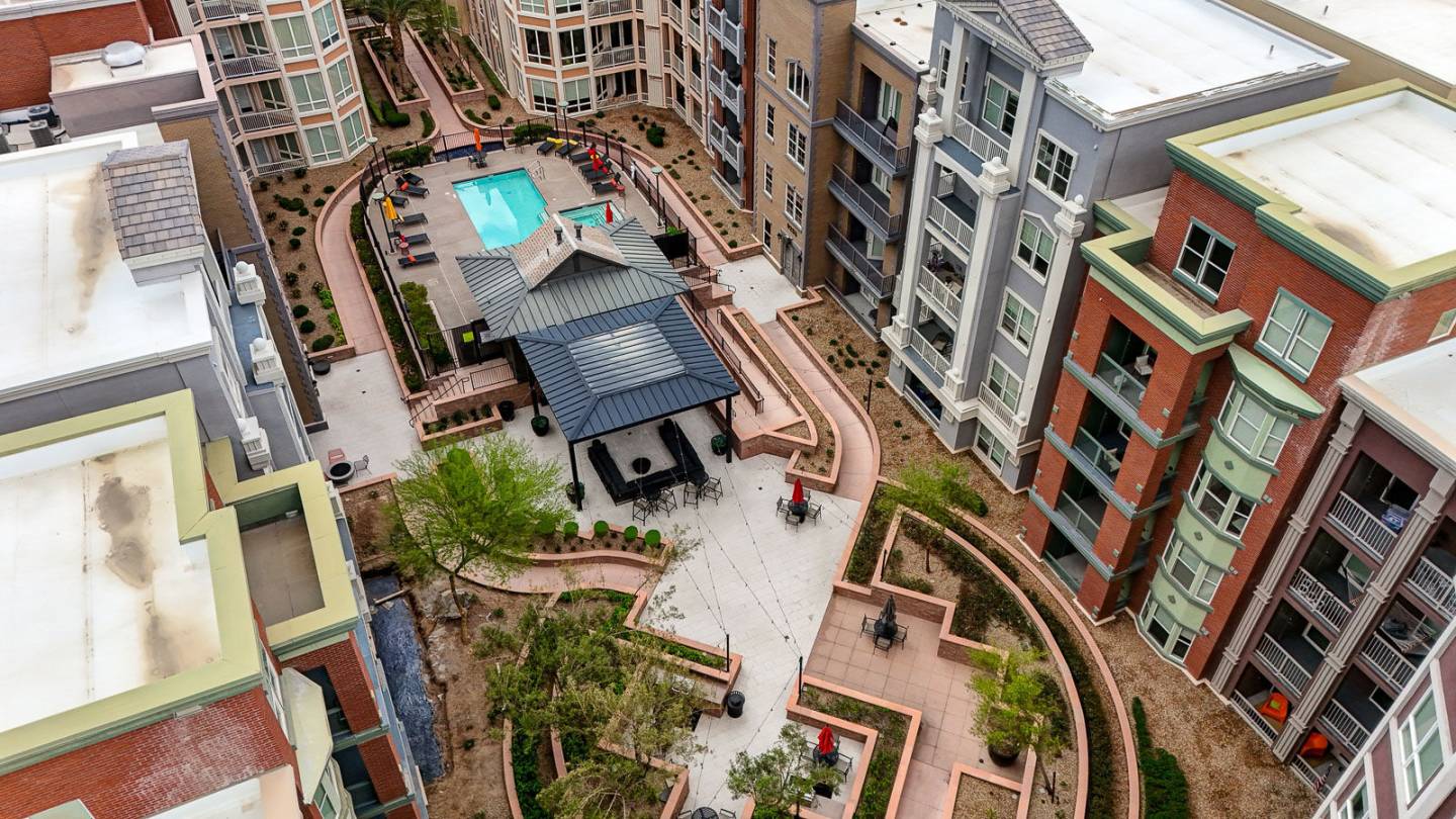 The Gramercy Residences Image 38