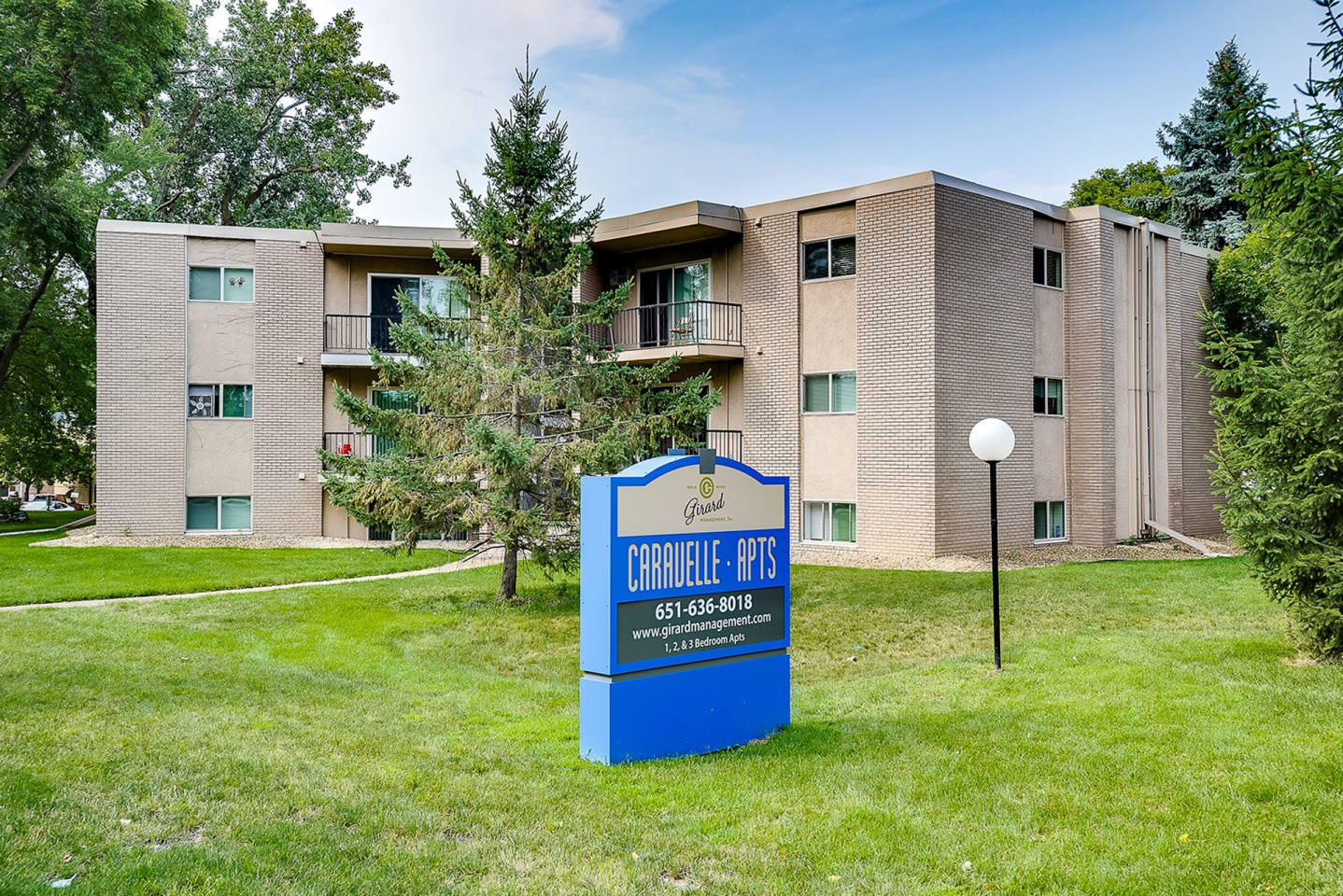 Caravelle Apartments Image 1