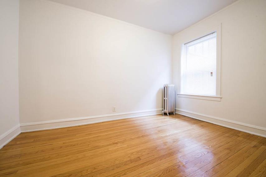 11111 S Vernon Image 8