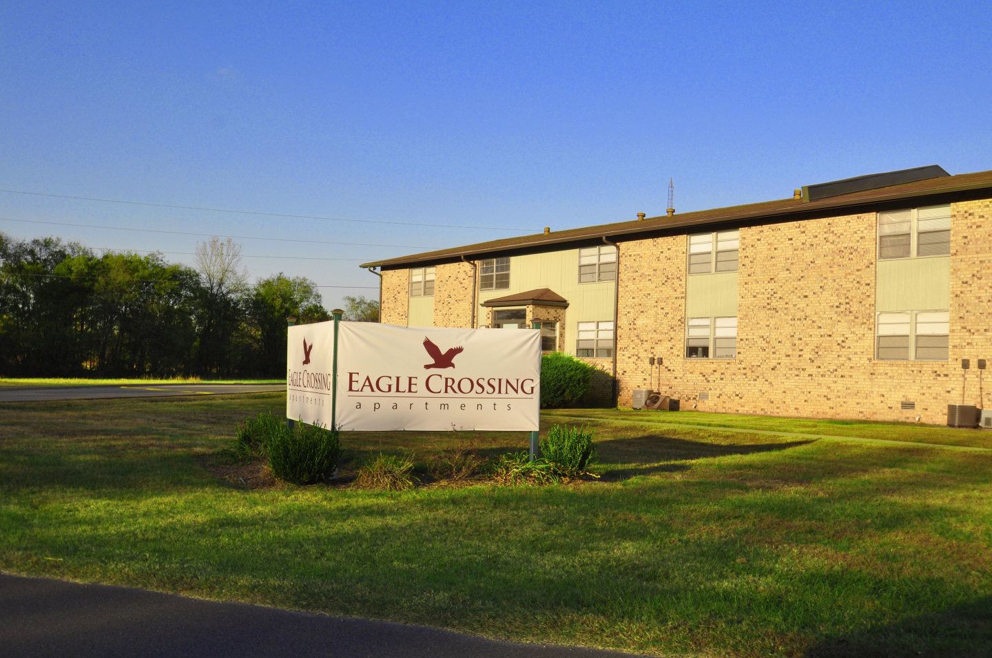 Eagle Crossing Image 10