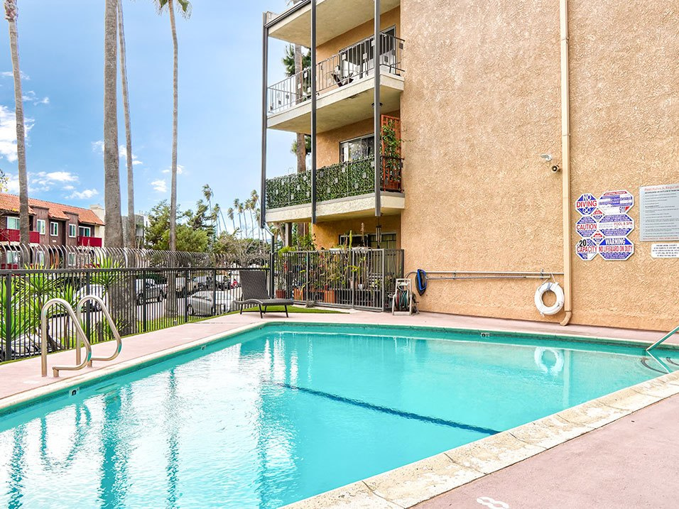 Chandler Circle Image 17