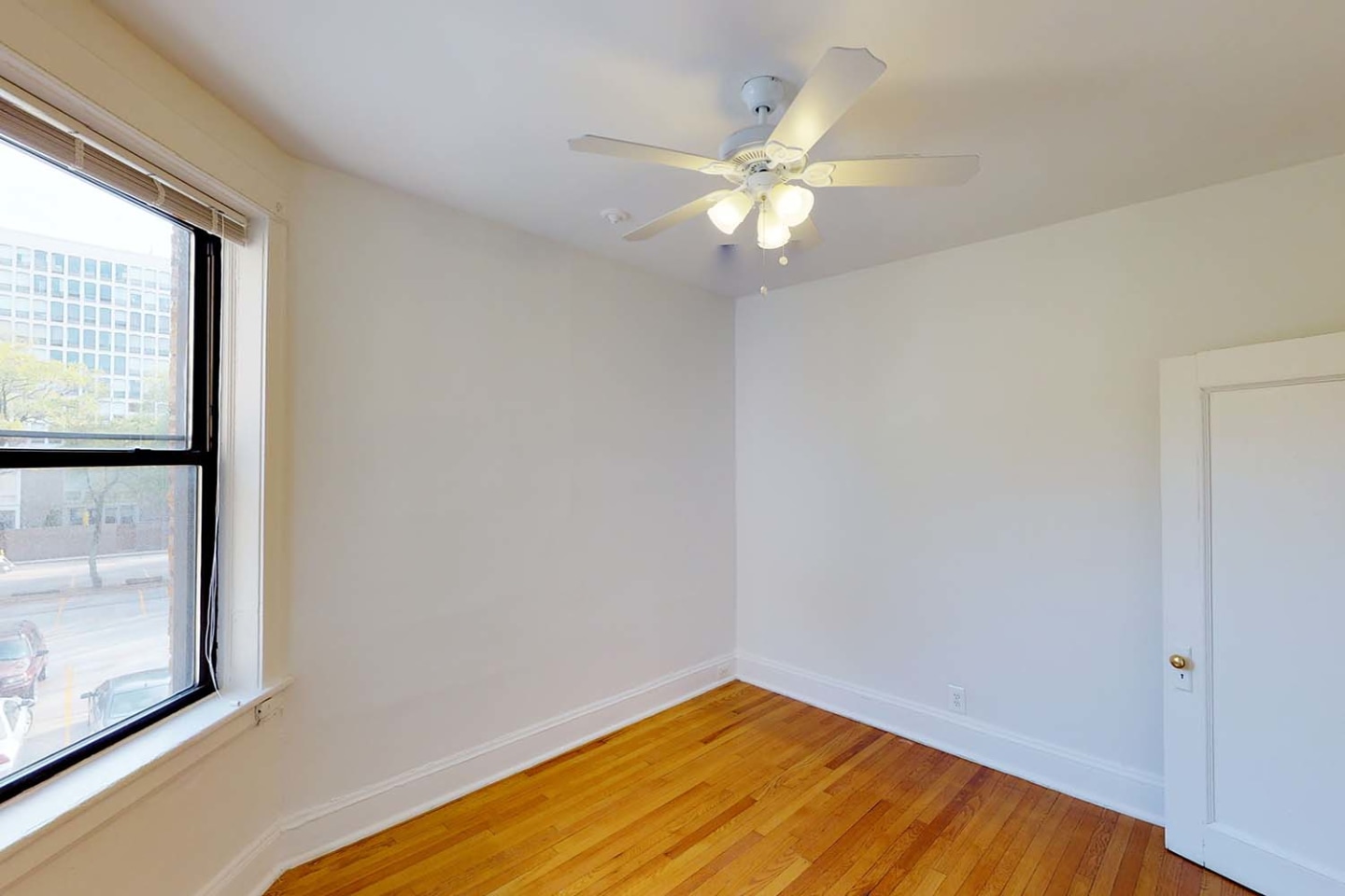 5457-5459 S. Blackstone Avenue Image 33