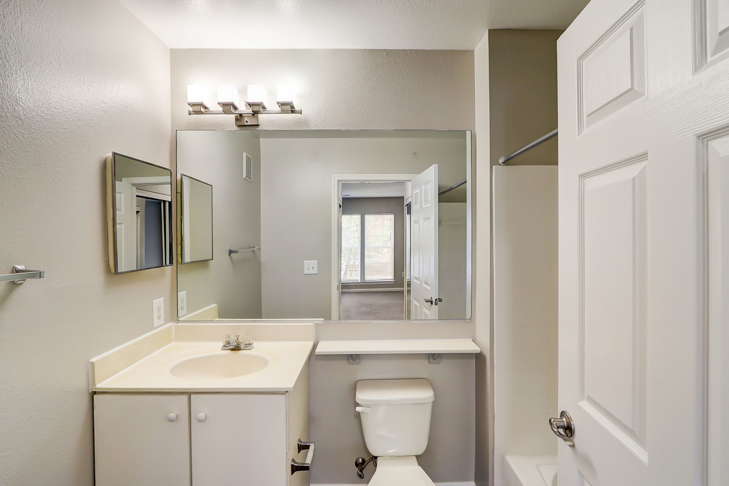 Ashford Meadows Apartments Image 18