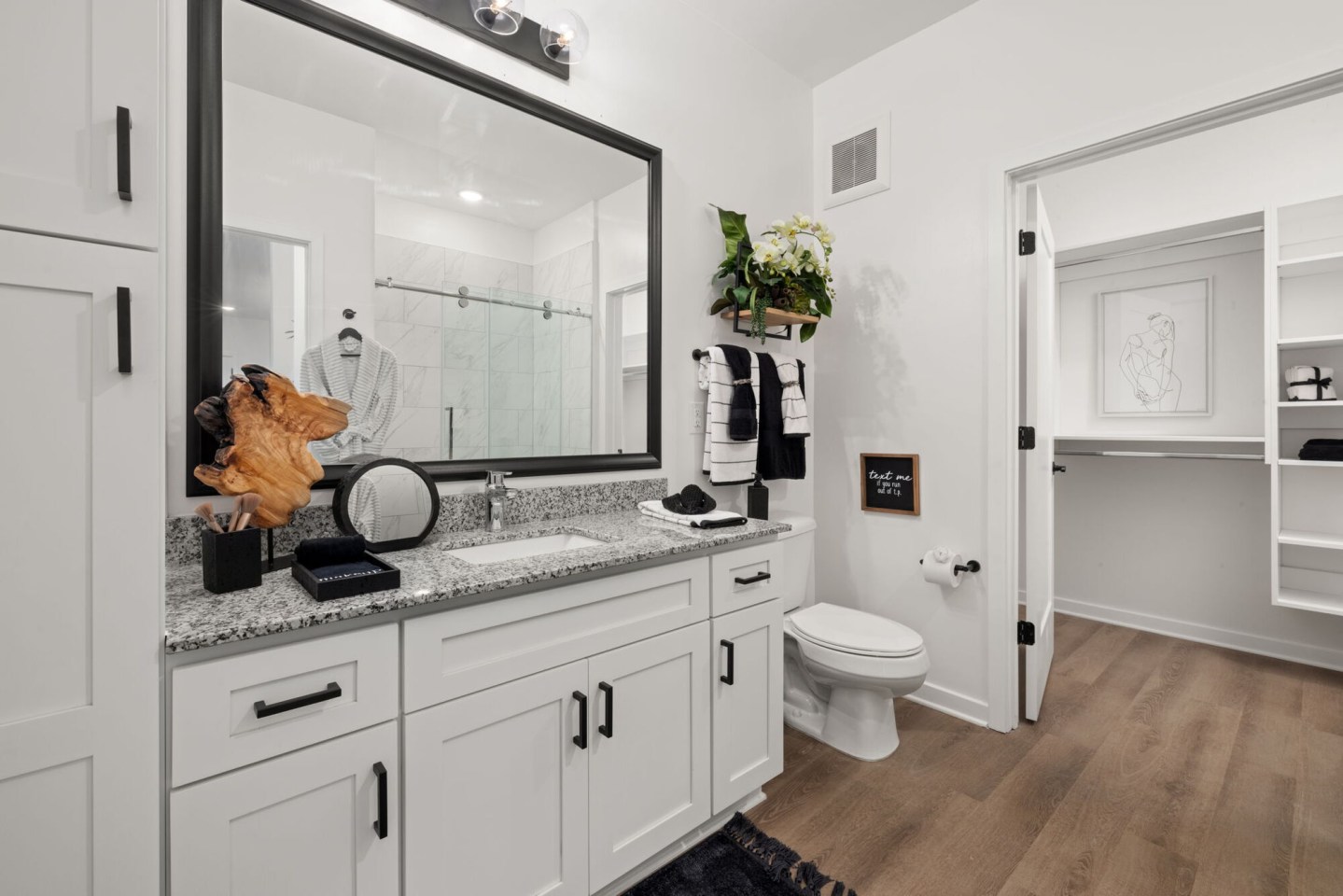 District Lofts Image 9