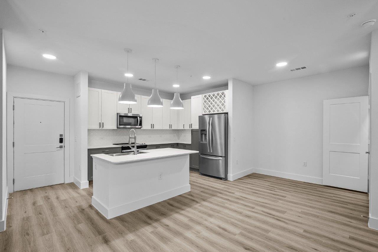 Lenox Katy Crossing Image 15