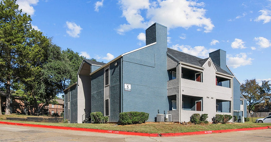 Hollytree Apartments Image 21