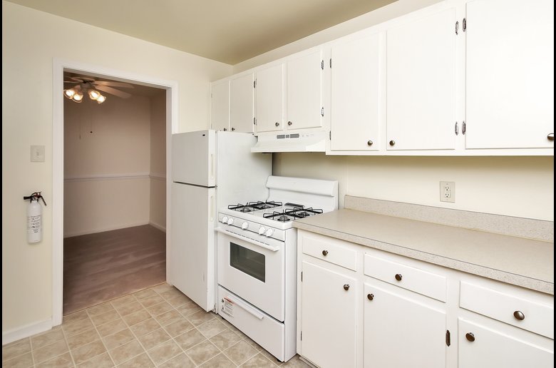 East Bay Apartments Image 5