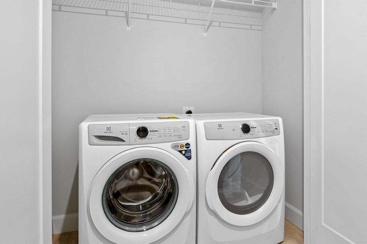 Station 73 at Battery Park Image 37