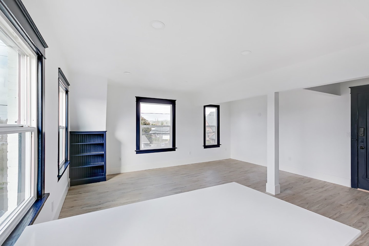 1314 Maple Image 41