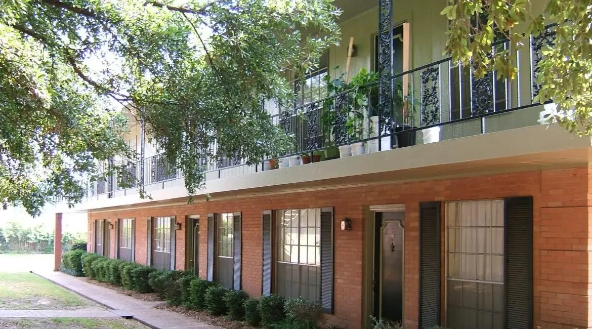 The Briars Apartments Image 4