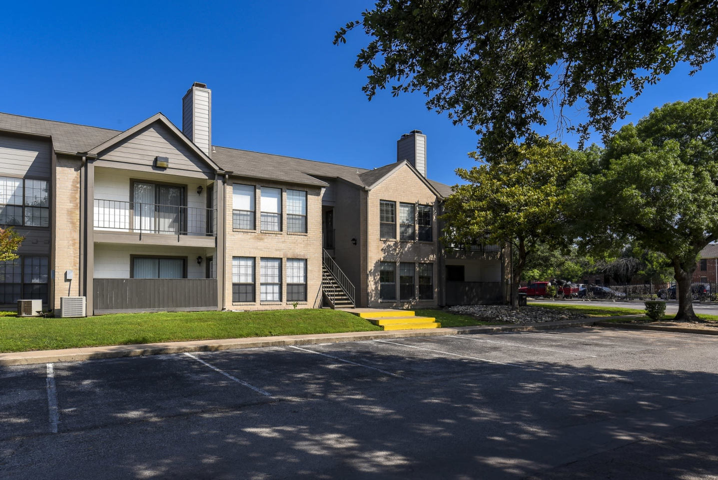 Country Place Image 8
