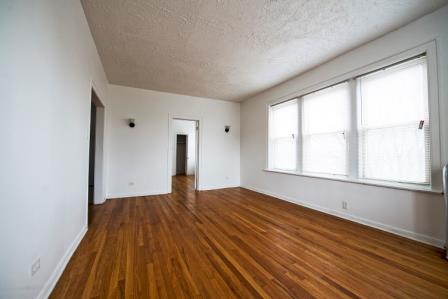 7930 S Ingleside East Chatham Apartments Image 9