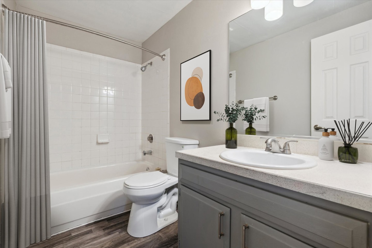 Westwood Apartments Image 12