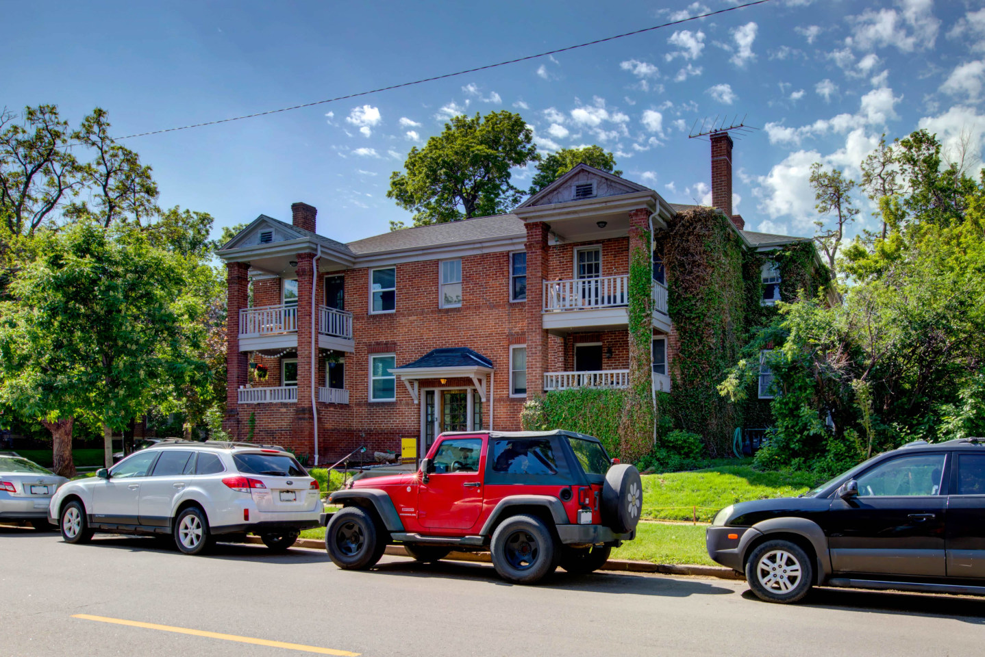 1236 E 12th Image 9