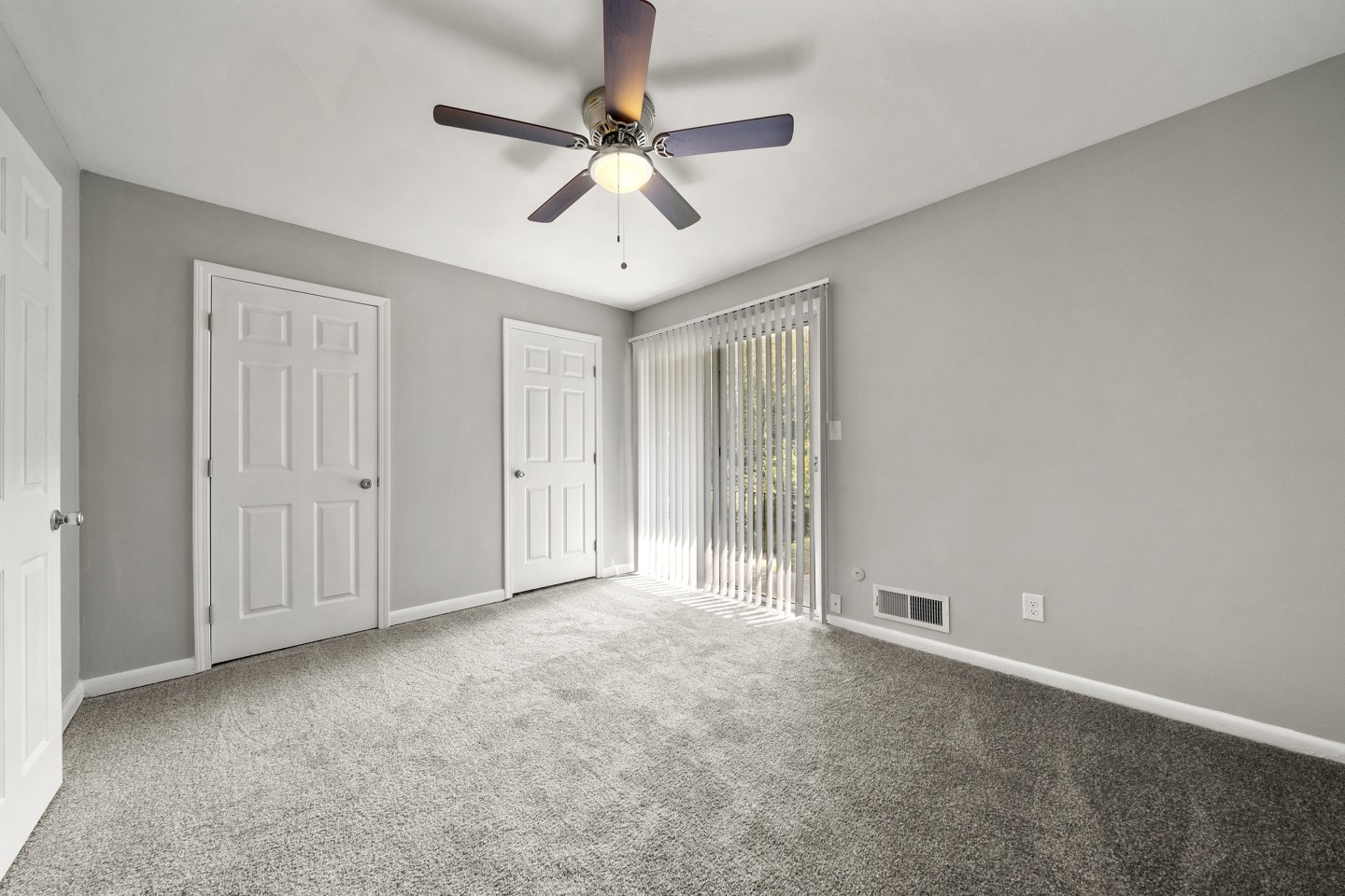 Georgian Oaks Apartments 2 Image 13