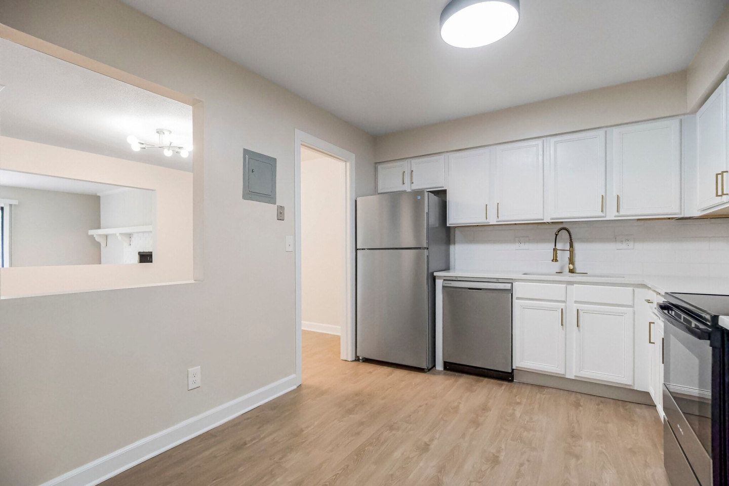 Villa Medici Apartments and Townhomes  Image 12