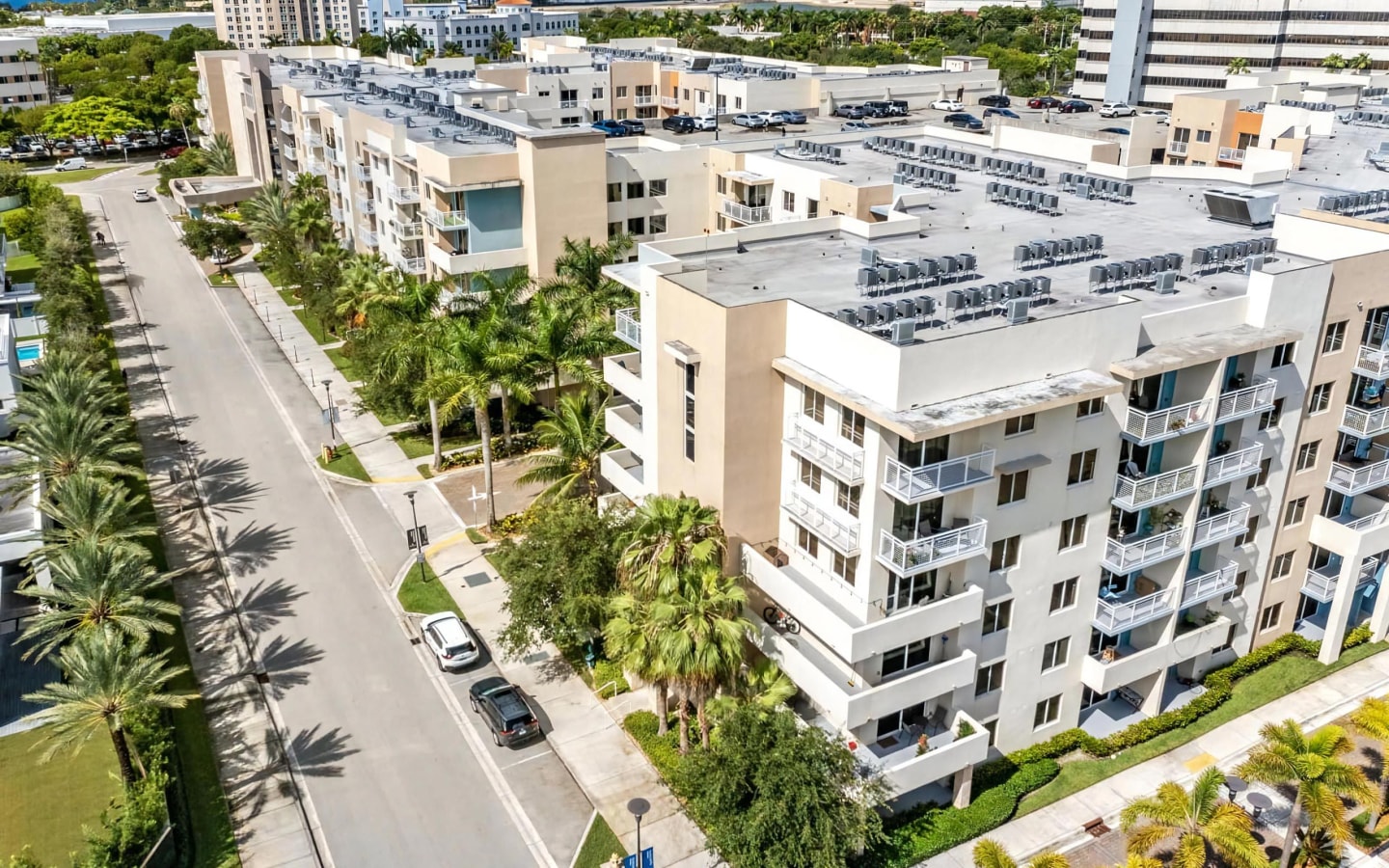 The Manor at CityPlace Image 24