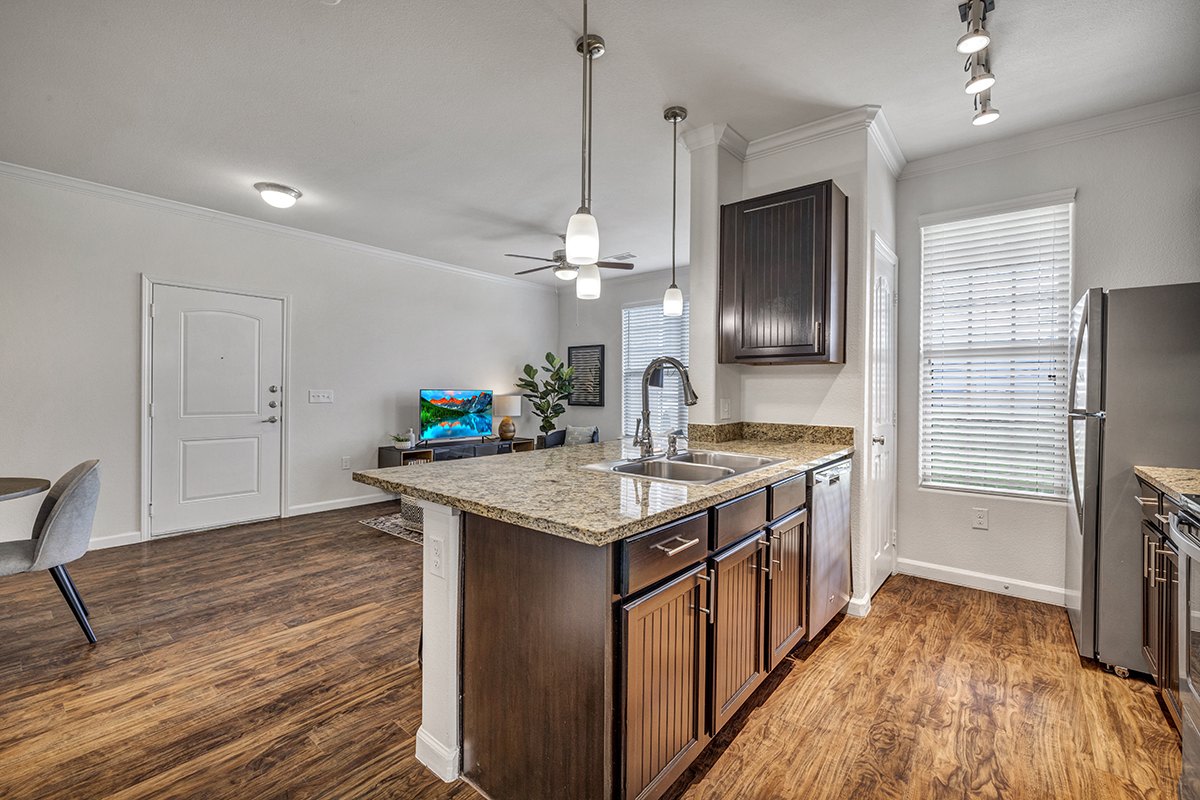 Avenues at Creekside Image 34