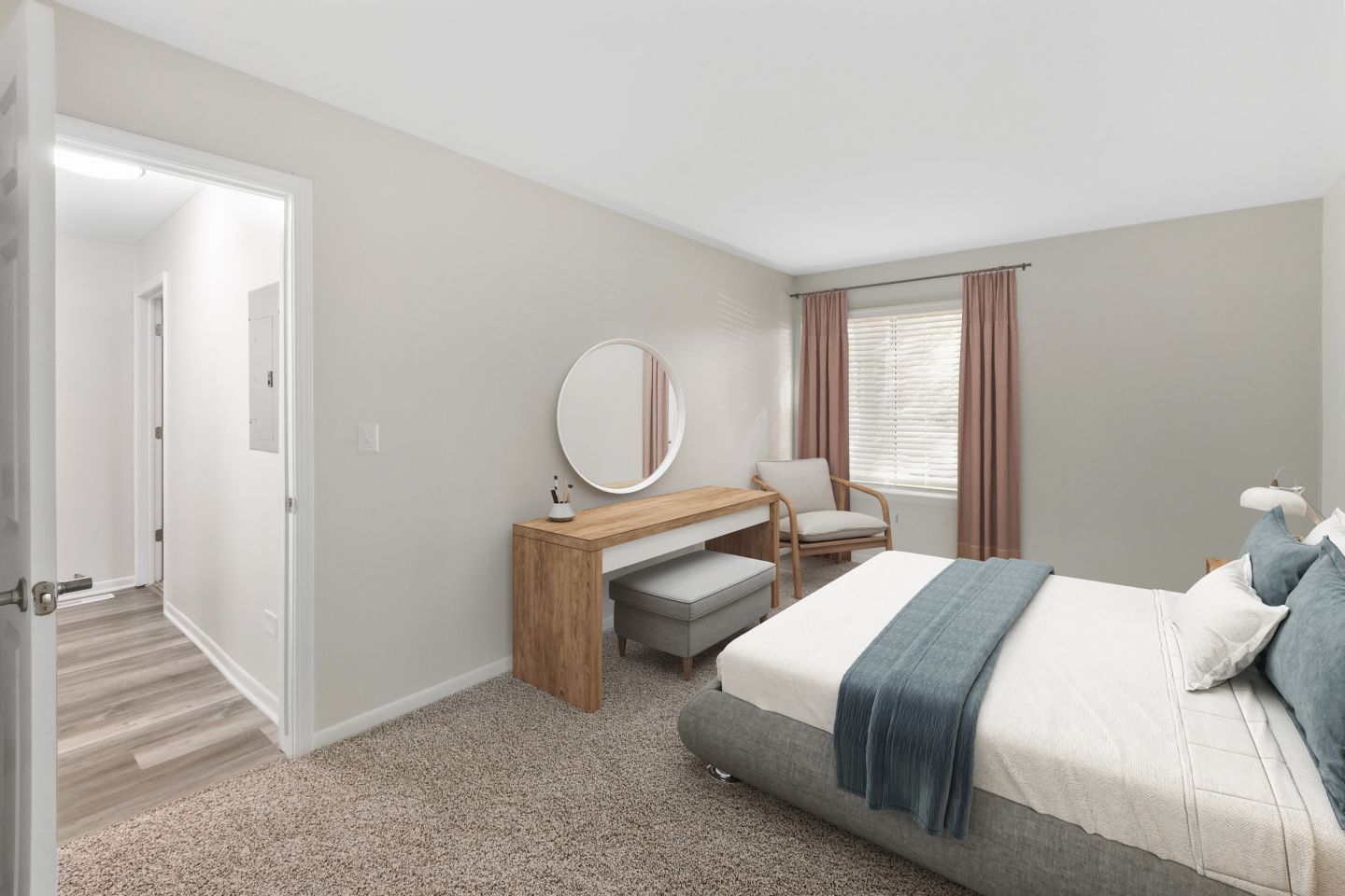 ExecuStay Avalon at Poplar Creek Image 6