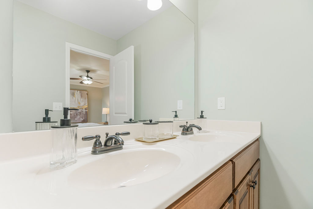 Prairie Pines Townhomes Image 19