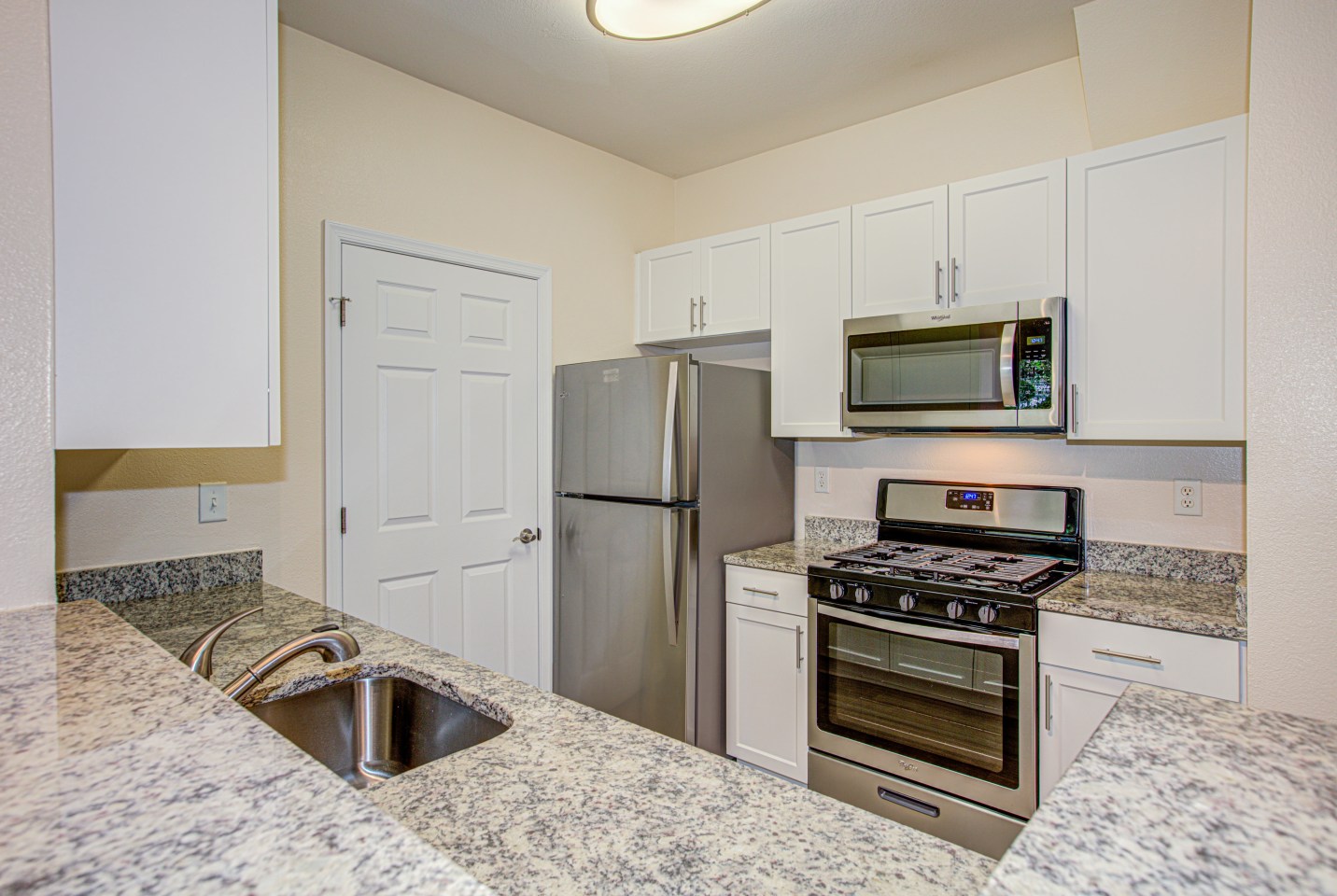 Broadlands Luxury Apartments Image 15
