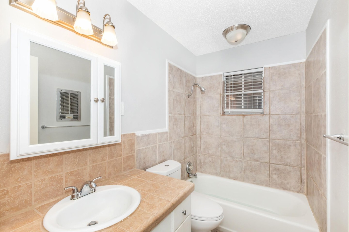 Chateau Santa Fe Apartments Image 70