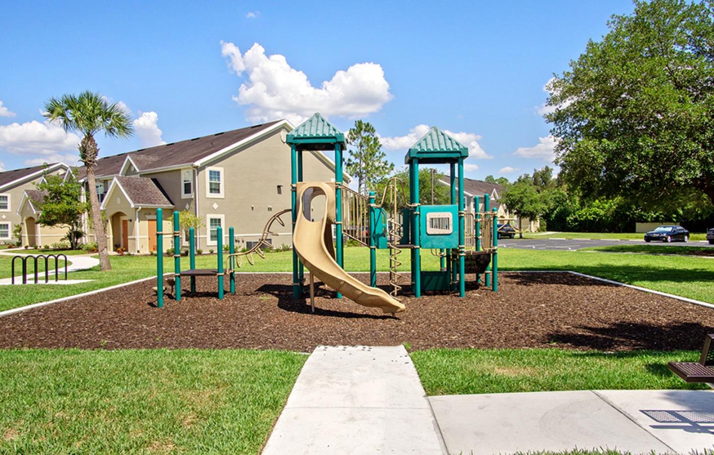 Seven Palms Apartments - Affordable Housing Image 4