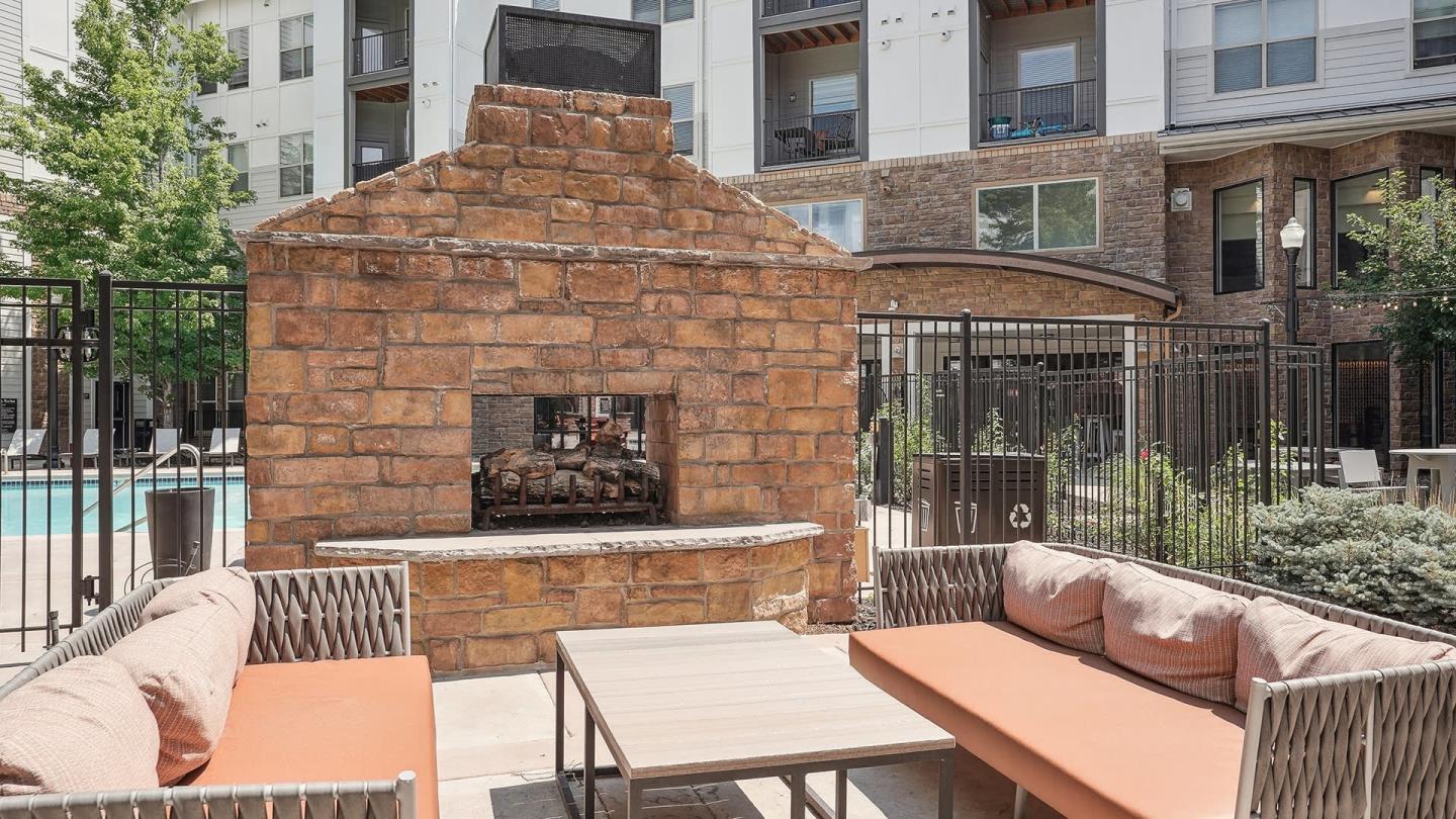 Lugano At Cherry Creek Luxury Apartments Image 26