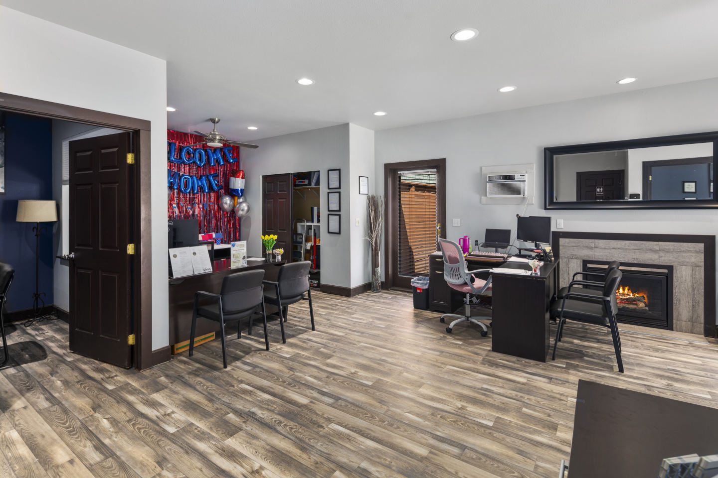 Pacific Walk Townhomes Image 36