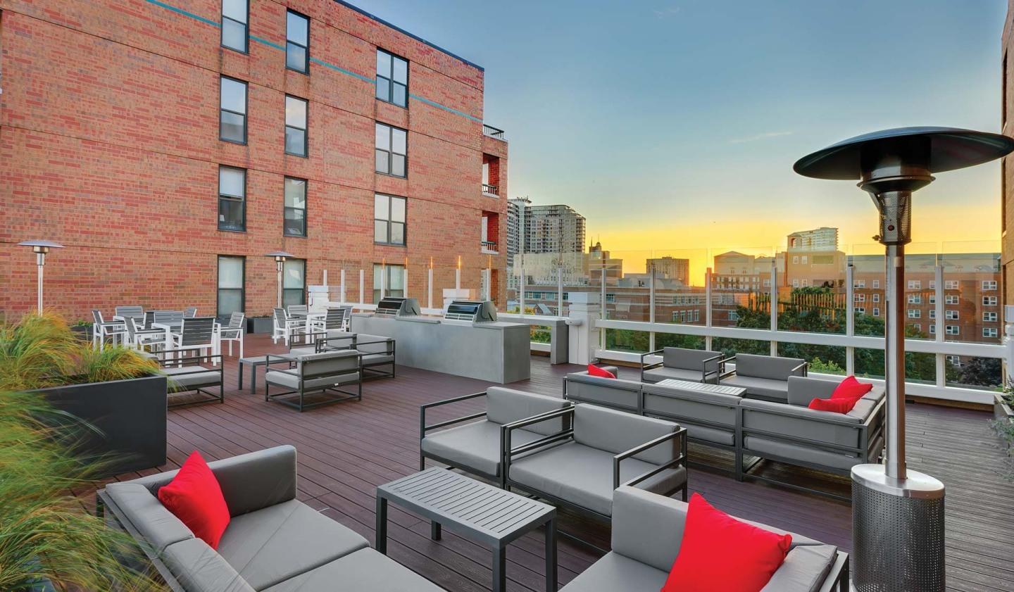 Evanston Place Apartments Image 15