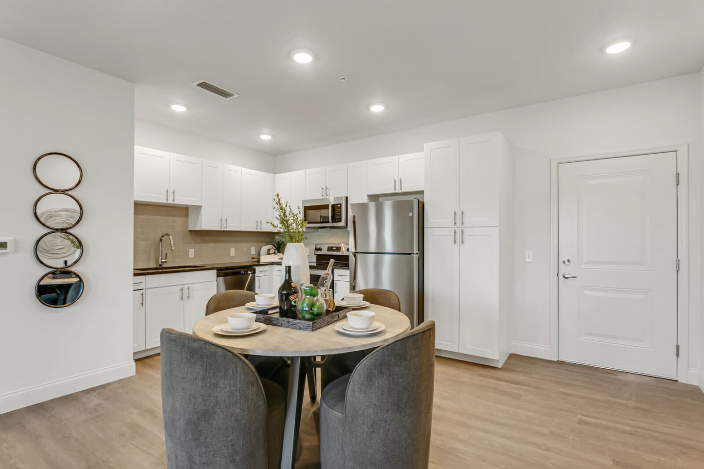 Grand Oak Apartments Image 11