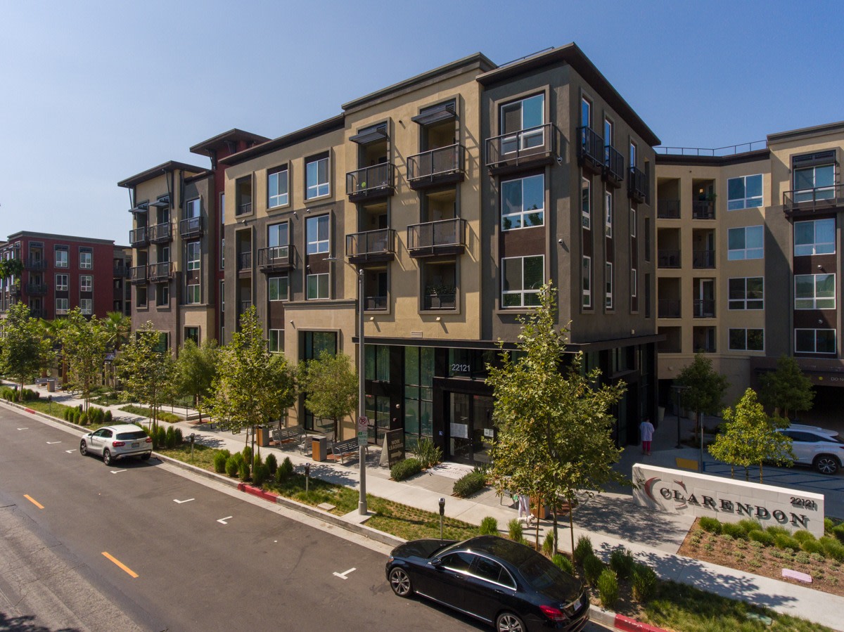 Clarendon Apartments Image 6