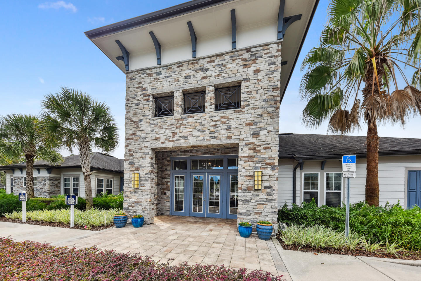 Gran Bay Apartment Homes Image 37