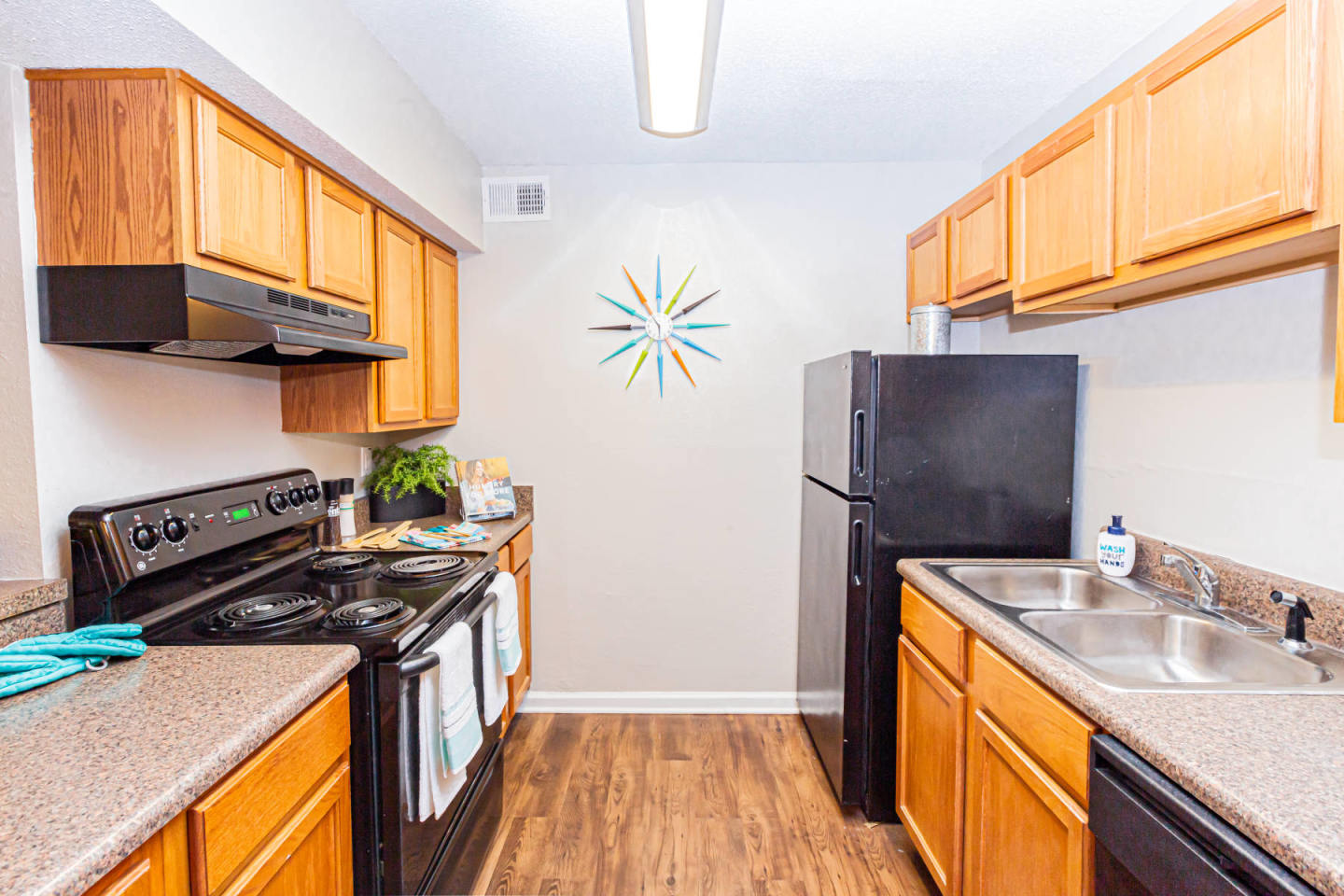 Cameron Run Apartment Homes Image 4