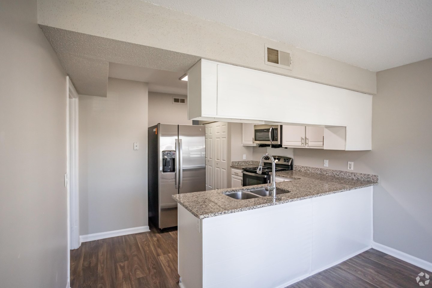 Marina Pointe Image 7