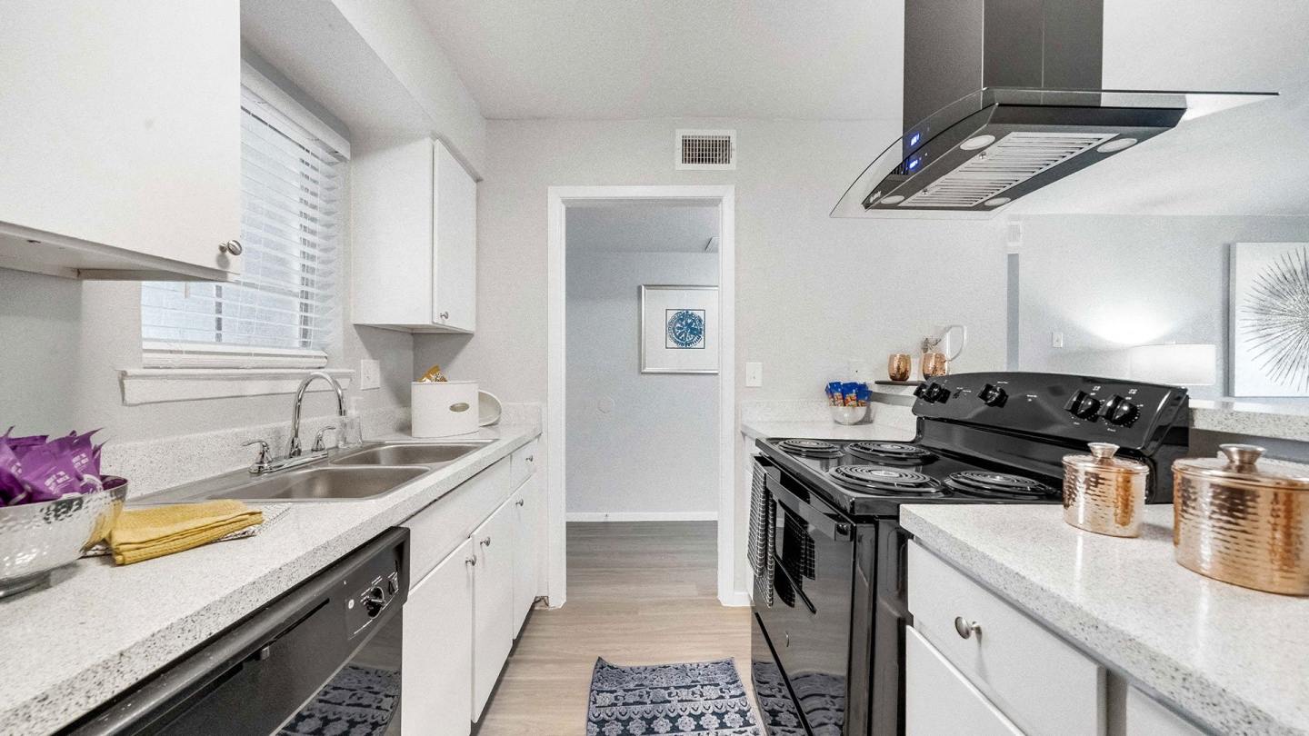 Hendrix Apartments Image 10