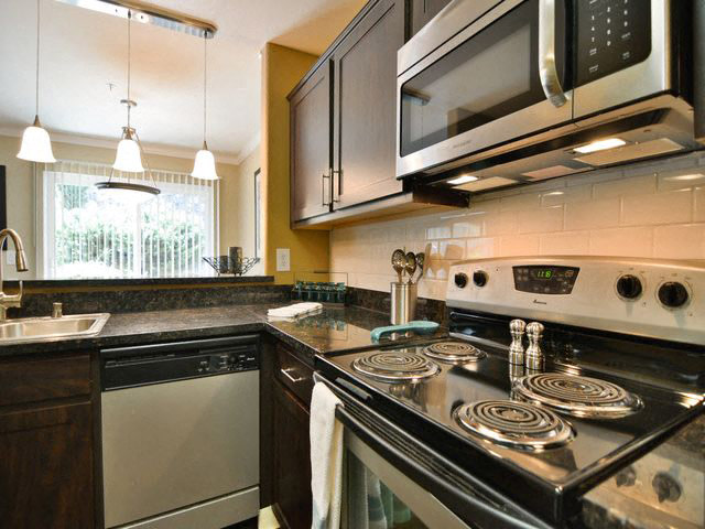 Crooked Oak Image 19