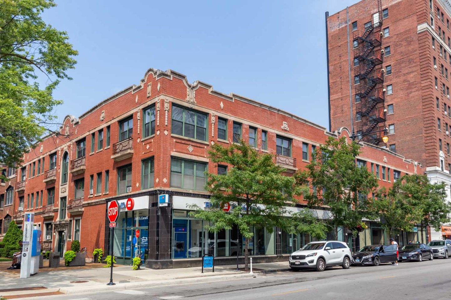 5500 S. Cornell Avenue Image 4