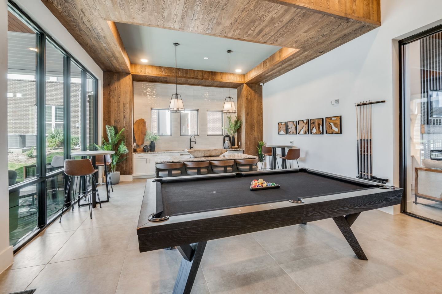 2201 Creekview Image 2