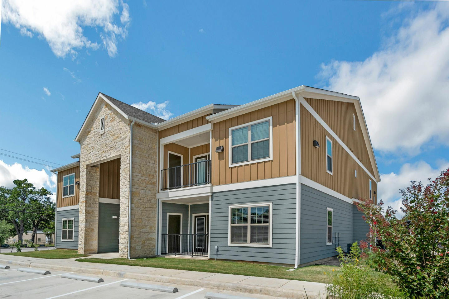 Orchard Grove Image 25