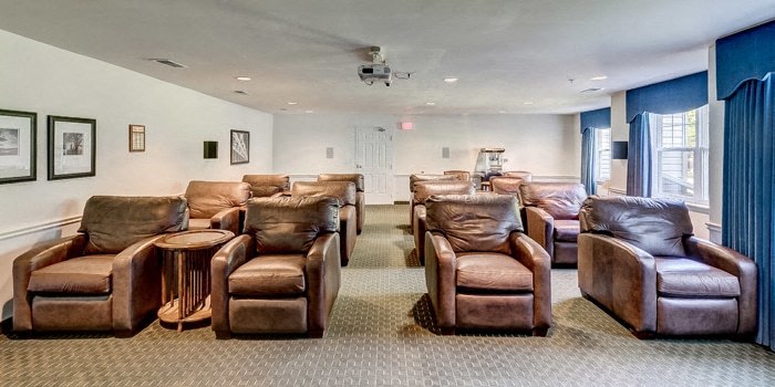 Windsor Crossing - Senior Housing Image 10