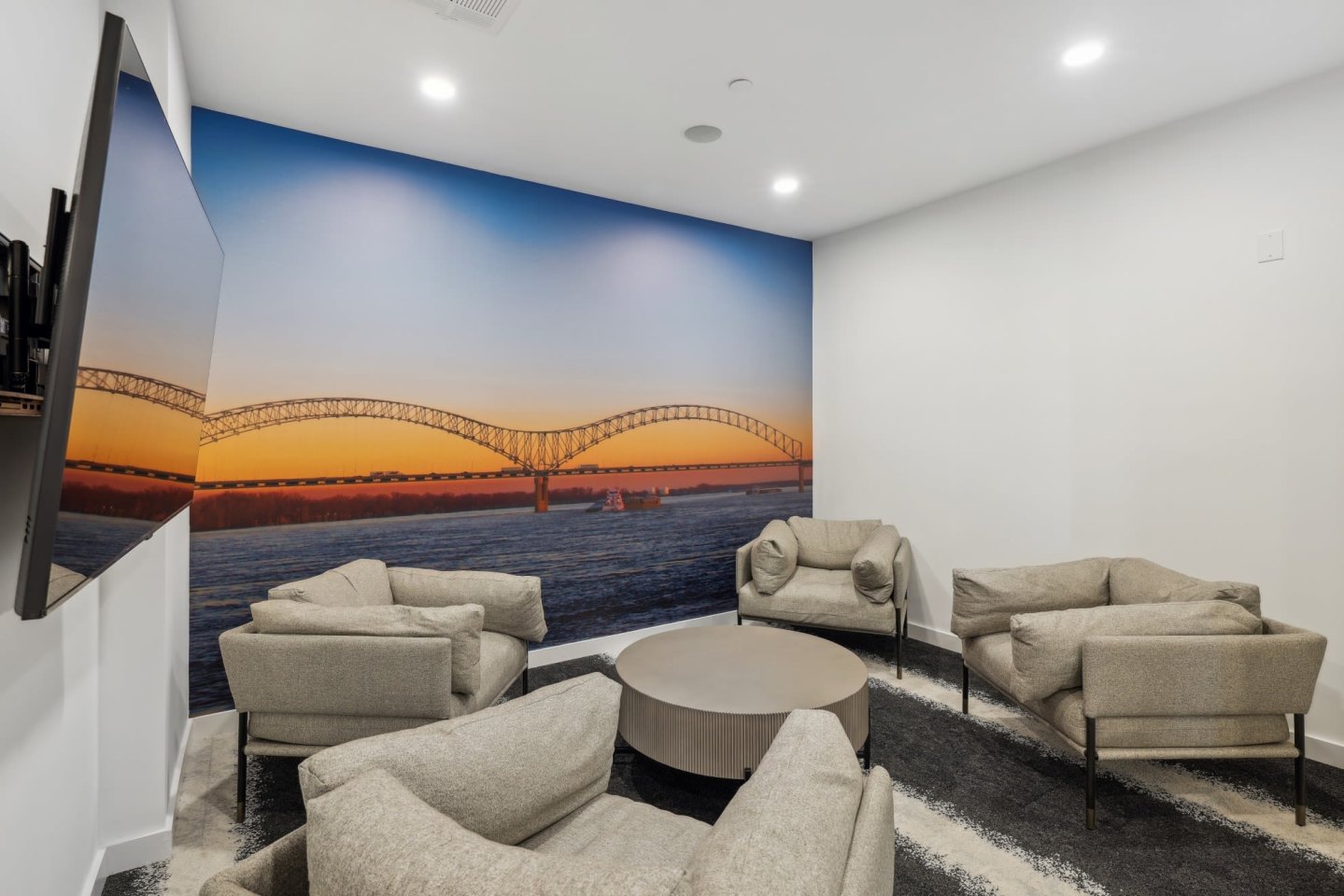 Link Apartments Broad Ave Image 32