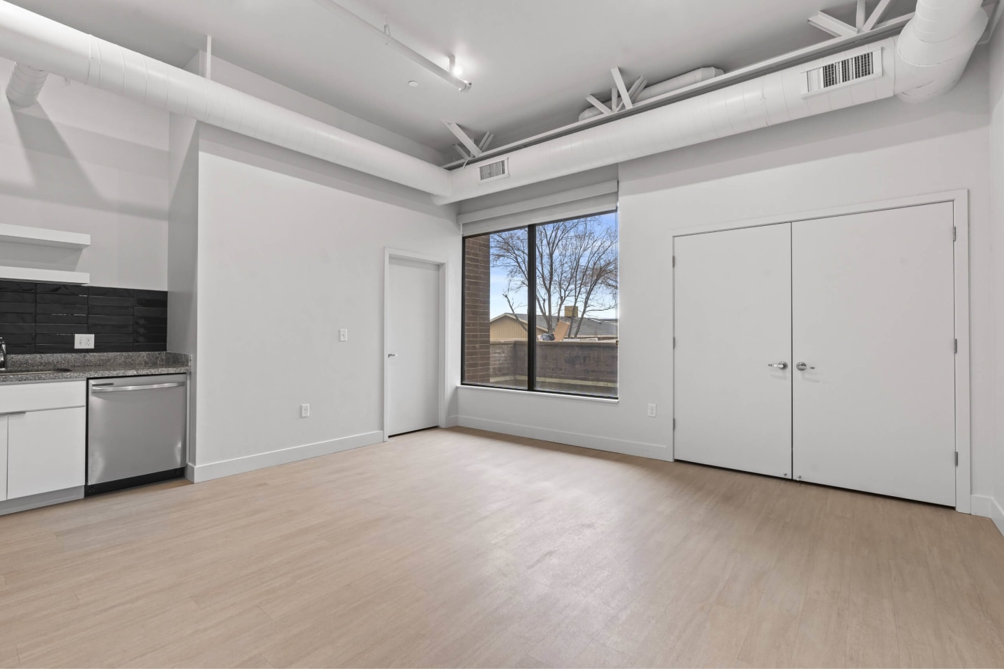 Brickside Heights Image 33