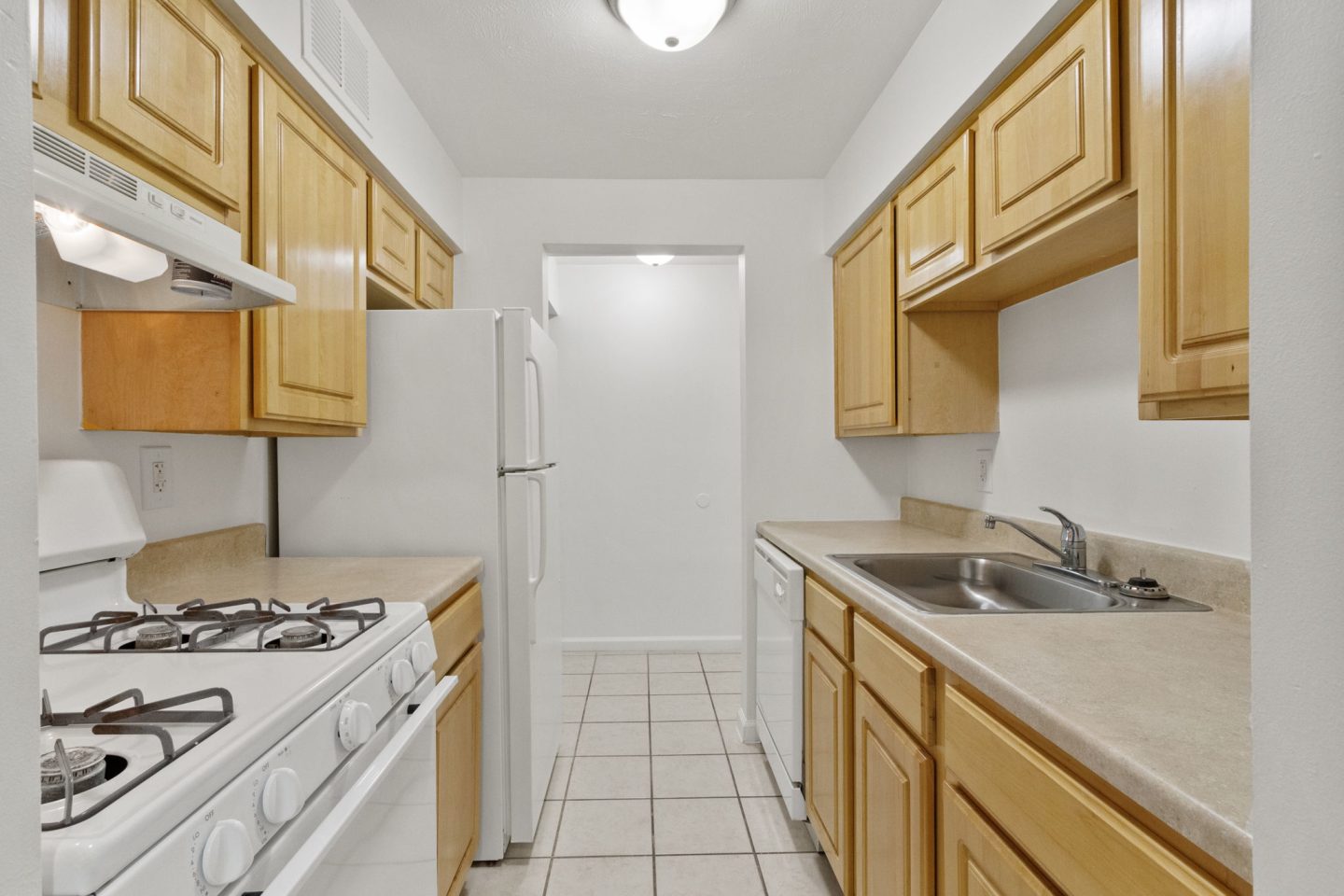 Pangea Groves Apartments Image 1