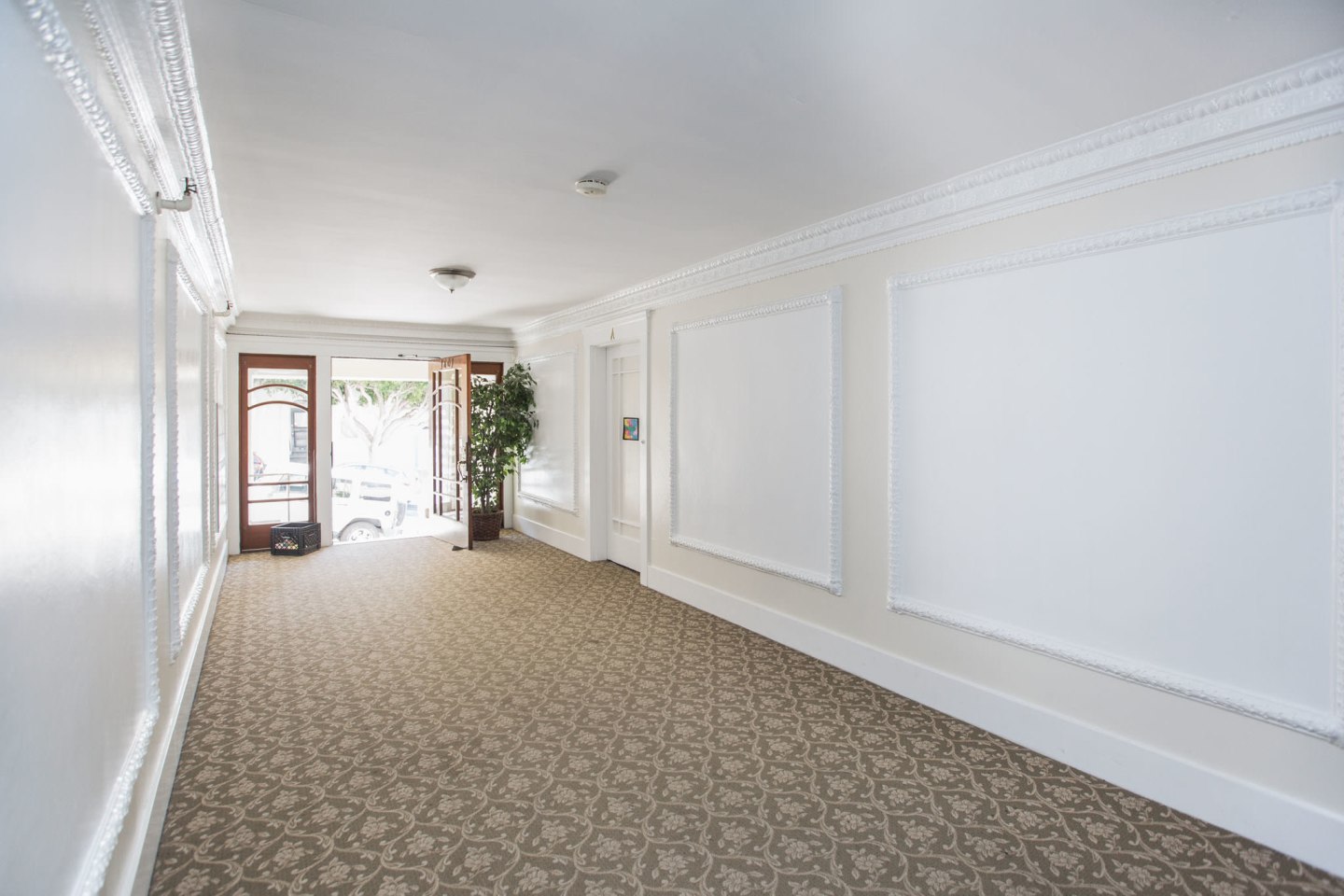 1801 Leavenworth Street Image 15