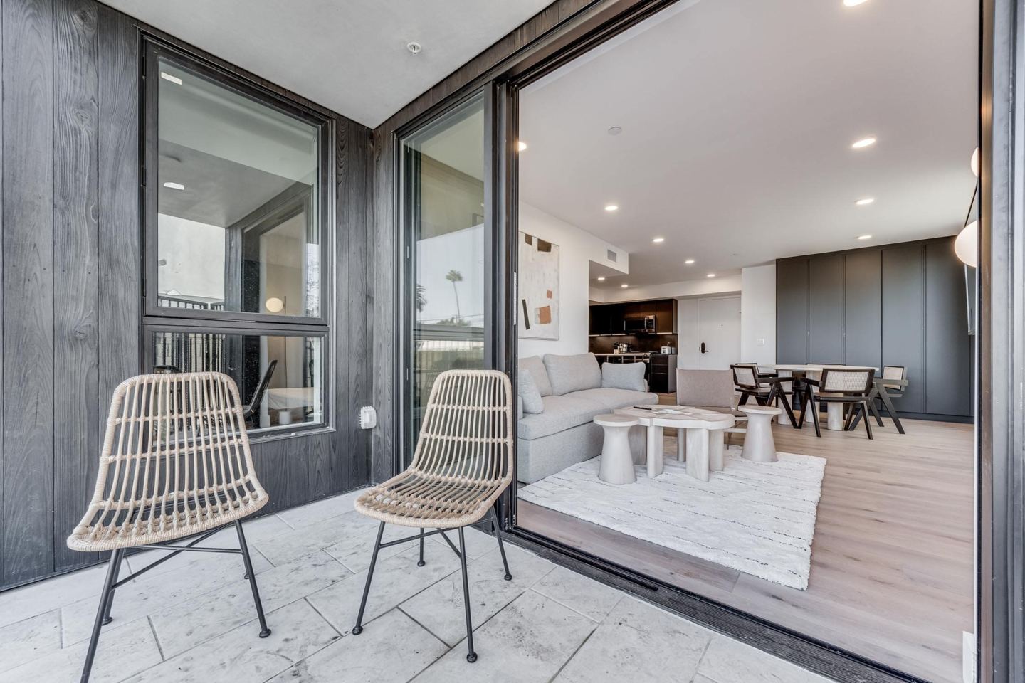 Centinela by Category Image 3