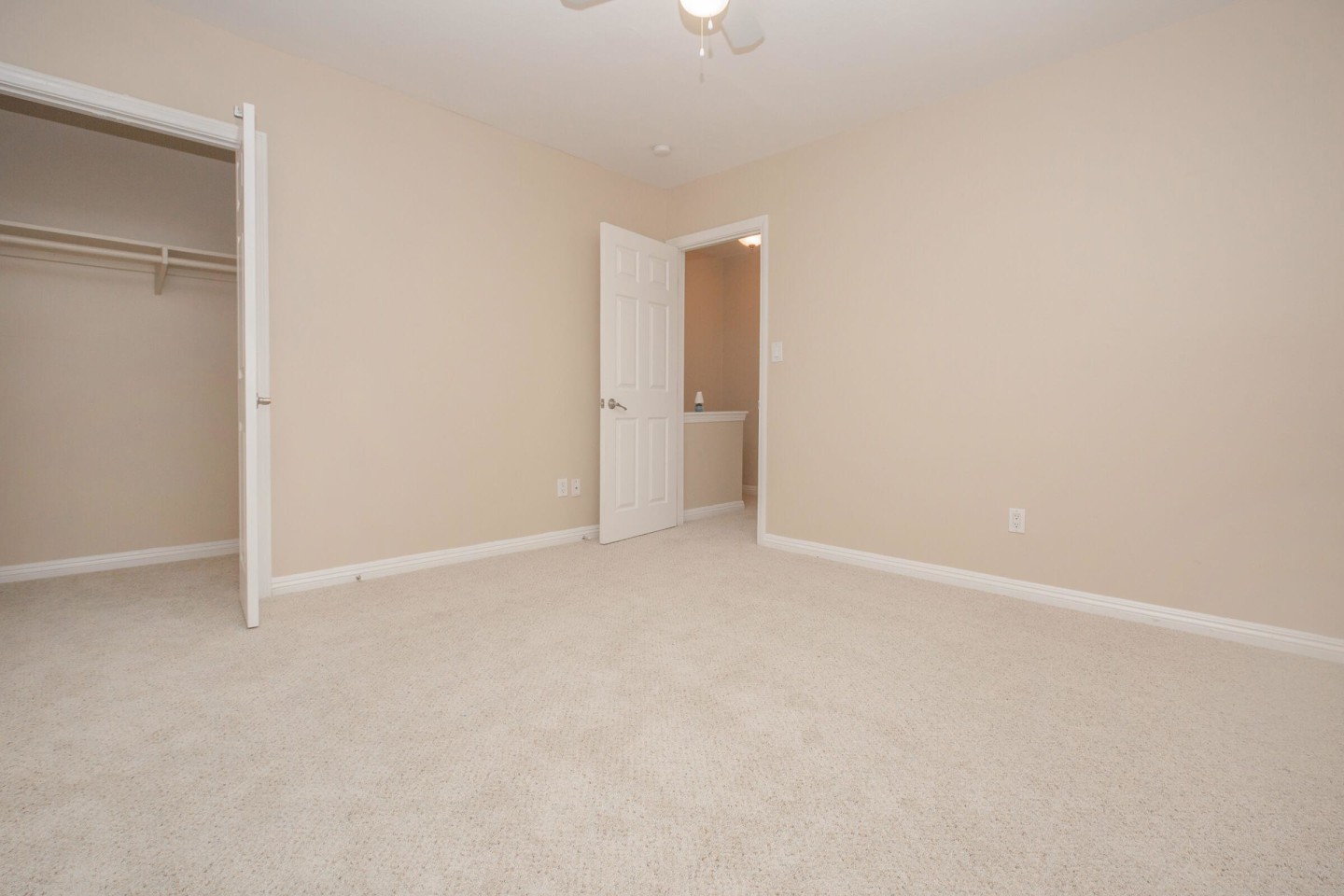 Sandpointe Cove Apartment Homes Image 18
